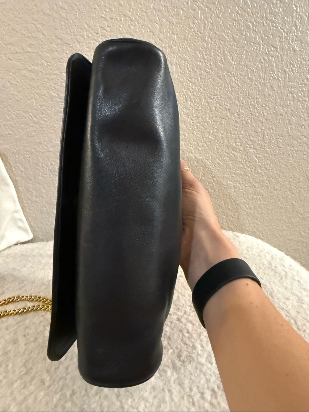 Vintage Celine Black Diagonal Quilted Leather Crossbody bag with Gold Chain - Picture 7 of 16